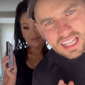 Sylwia Bomba zwierzyła się Collinsowi. Ten nie wytrzymał. "Jakie kanalie" 