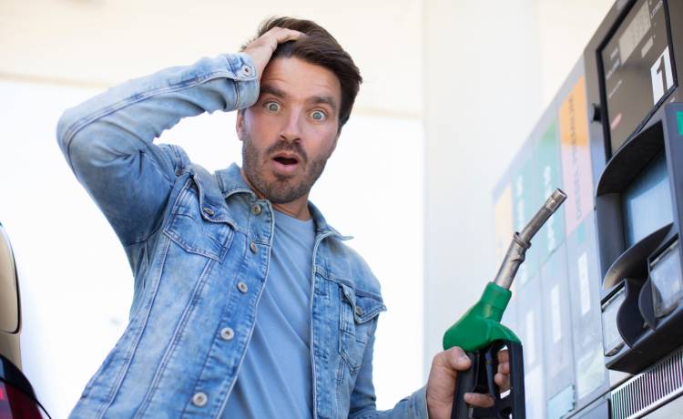 Litr paliwa za 80 groszy? Pewna stacja benzynowa na krótko ustawiła taką cenę