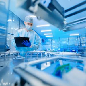 Zatwierdzono nowy lek przeciwbólowy. Czym jest suzetrygina?