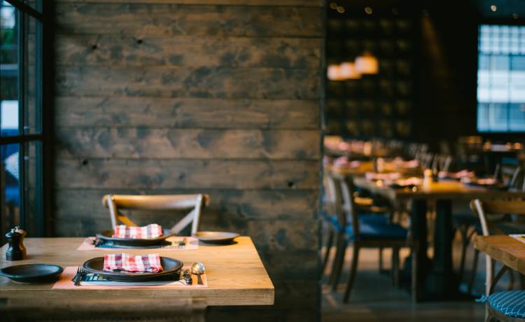 Restauratorzy chcą odszkodowań. Według nich tarcza nie wystarcza