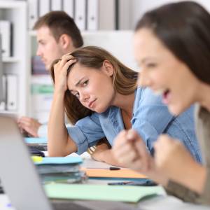 Powstał ranking 15 najbardziej irytujących rzeczy, które zdarzają się w pracy. Dobrze je znasz!