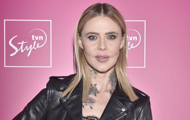 Maja Sablewska pokazała swoją mamę. Internauci twierdzą, że wygląda jak Elton John