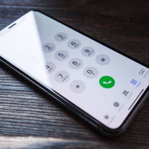 Odrzucanie połączeń na iPhonie. Jak zrobić to w prosty sposób?