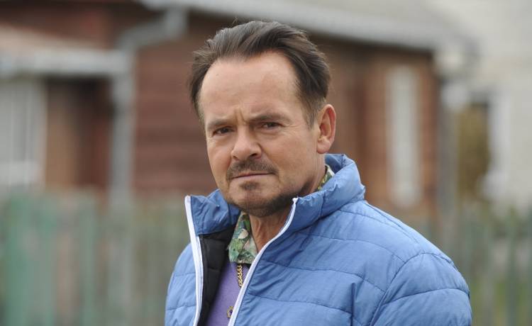 Pietrek z "Rancza" przeszedł metamorfozę. Piotr Pręgowski jest nie do poznania! [ZDJĘCIA]