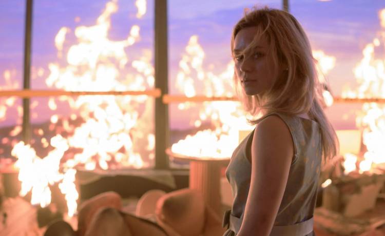 Kadr w filmu Oszukać przeznaczenie, fot. Warner Bros. 