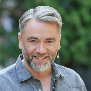 Kuba Badach przeszedł ogromną metamorfozę. Poznajecie?