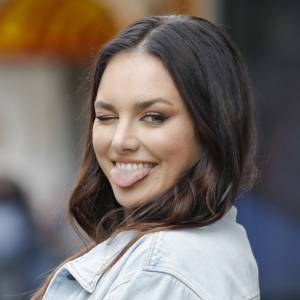 Jak Ewa Farna określa swoje życie? To prawdziwy „Czeski Film”!