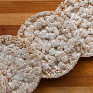 Fragmenty metalu w popularnych waflach kukurydzianych! GIS ostrzega!