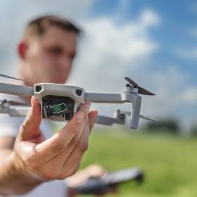 Masz drona? Sprawdź, czy nie grozi Ci 4 tysiące złotych kary! Nowe przepisy już obowiązują