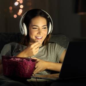 Kinowe hity za darmo? Kino Świat udostępnia za darmo filmy na kanale YouTube