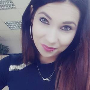 Uczestniczka "Rolnika..." w cekinowej mini. Diana zachwyca figurą: "Świetnie wyglądasz"