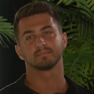 Daniel z "Love Island" zabrał głos po wyjściu z programu. Widzowie porównują jego słowa z wypowiedziami byłej partnerki! 