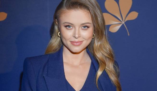 Joanna Opozda pokazuje sylwetkę 4 miesiące po urodzeniu dziecka. Fani: "Śliczna mamusia" [FOTO]