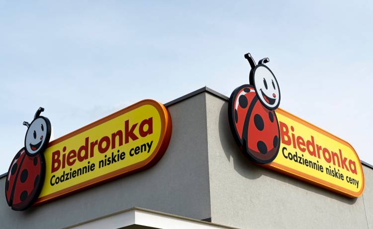 Biedronka wydała nowy komunikat. Istotna informacja dla klientów