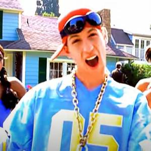 Pamiętacie go z klipu The Offspring? Tak dziś wygląda kultowy ‘Pretty Fly Guy’