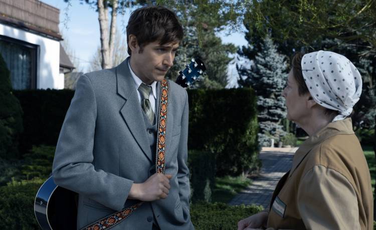 Kim jest Stanisław Linowski – gwiazda nowego serialu o polskiej sekcie?, fot.  prasa.wbdpoland