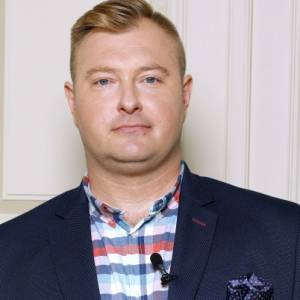 "Rolnik szuka żony". Jeden z uczestników w szpitalu! Łukasz Sędrowski ma problemy zdrowotne