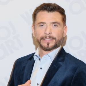 Kacper Kuszewski nowym prowadzącym "Tak to leciało". Czy boi się tej roli?