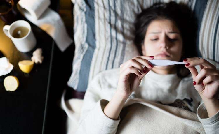 Gorączka - domowe sposoby na zbicie temperatury. Sprawdź!