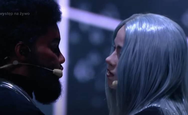 Billie Eilish w "Twoja twarz brzmi znajomo". Maja Hyży dała show z gościem specjalnym. Co za występ!