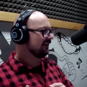 BUDZILLA w RMF MAXXX: Zabytkowa ściana w bloku