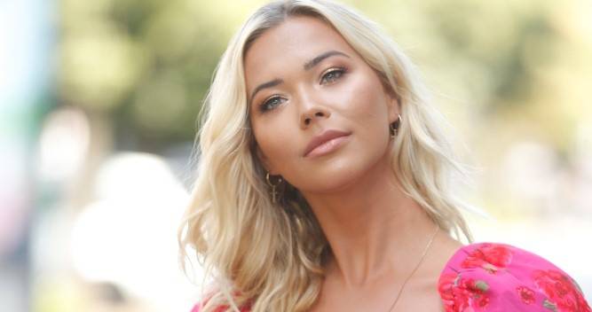 Sandra Kubicka rozgrzewa internautów najnowszymi fotografiami. "Niewiarygodnie piękna" - komentują fani