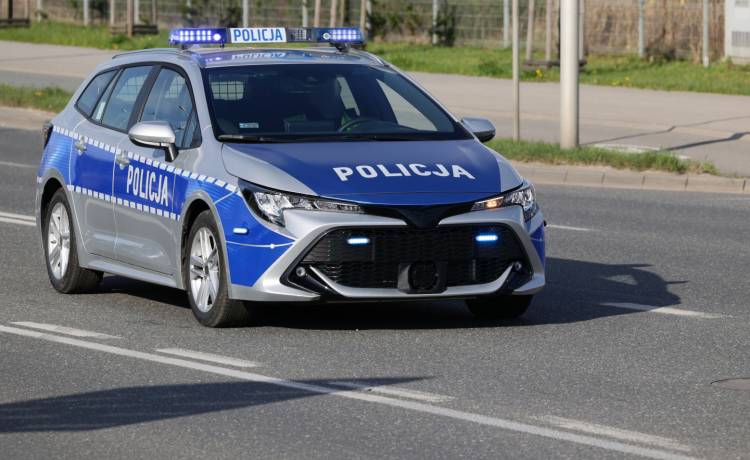 Ukradł rower i samochód. Podczas ucieczki dokonał trzeciej kradzieży