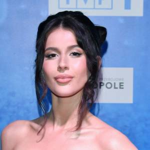 Tych kadrów ze ślubu Roxie wcześniej nie pokazała. Dołączyła biblijny cytat 