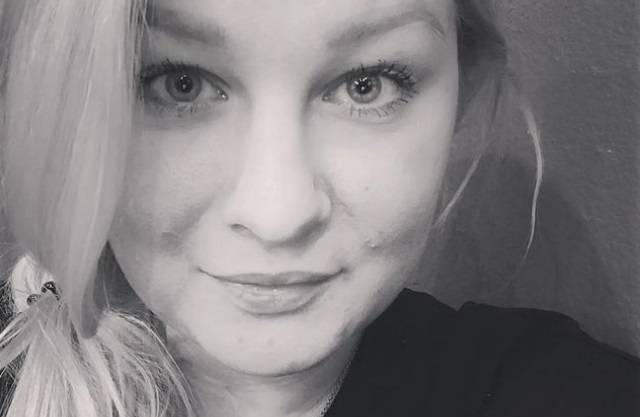 Julia ze "Ślubu..." pierwszy raz pokazała ukochanego. Intymne kadry trafiły do sieci! [FOTO]