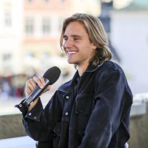 Maciej Musiał pokazał zdjęcie z ojcem. Mało kto wiedział, że to także znany aktor! 