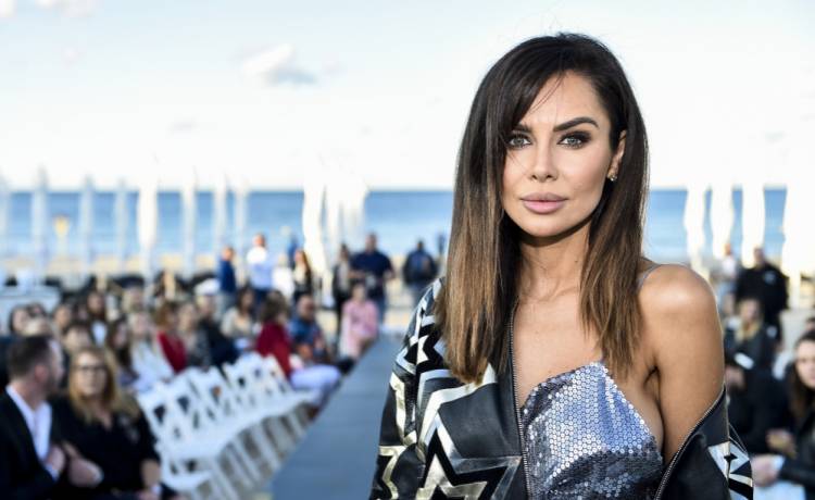 Natalia Siwiec na kolejnych gorących fotografiach. Celebrytka pozuje w panterkowym bikini!