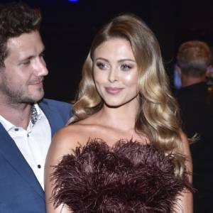 Joanna Opozda prezentuje ciążowe krągłości. To ostatnia prosta przed porodem! Antoni Królikowski pokazał najnowsze zdjęcie żony