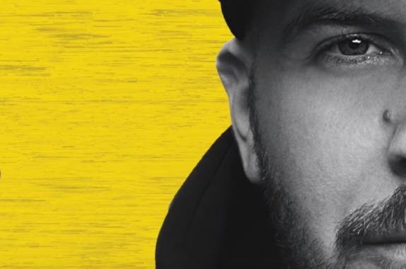 “Brzydki, Zły i Szczery”. O.S.T.R. udostępnia swoją książkę i apeluje #zostańwdomu