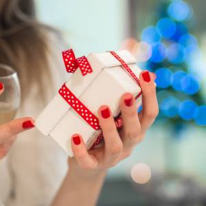 Co Polacy myślą o świątecznych prezentach? Oto wnioski z badań 