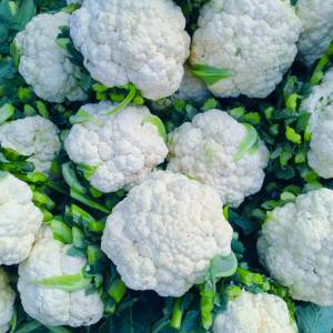 Z niedocenianego warzywa do gwiazdy sezonu. Kalafior podbija kuchnię