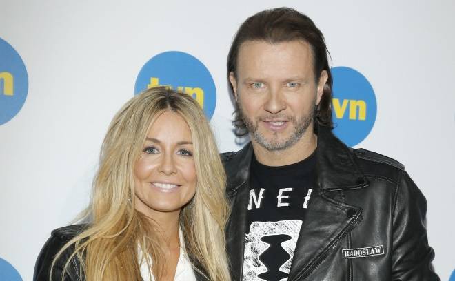 Majdanowie rozgrzewają sieć. Zrzucili ubrania i weszli do wody. "Oddział Różowej Pantery" [FOTO]