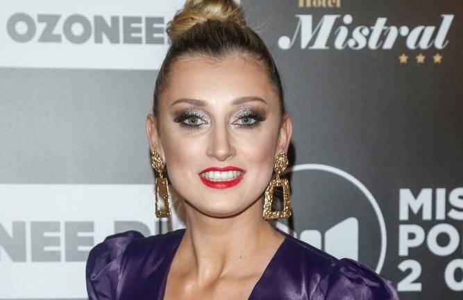 Justyna Żyła zdecydowała się na dużą zmianę! Była żona skoczka w nowej fryzurze!                                                 