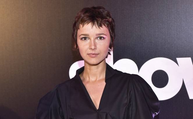 Quebonafide na ślubnym zdjęciu z Brodką. W takim wydaniu ich jeszcze nie widzieliście! Ta publikacja zaskoczyła internautów [FOTO]