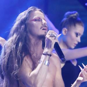 Wewnętrzny wybór reprezentanta Polski na Eurowizję. Michał Szpak skomentował nową formułę "Ma to plusy i minusy"