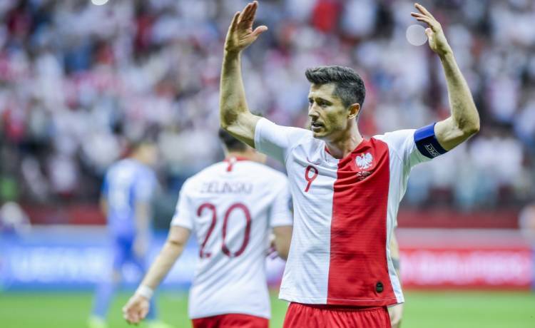 Robert Lewandowski trafił w centrum bójki. Konflikt piłkarzy na treningu Bayernu Monachium