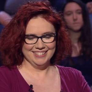 Wokalista którego zespołu zakochał się w Polce i przeprowadził do Poznania? W czyim utworze "ryczy z bólu ranny łoś"? Fuga dysocjacyjna to?