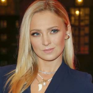 Barbara Kurdej-Szatan z zaskakującą zmianą fryzury. Gwiazda pokazała się w ciemnych i krótkich włosach! 