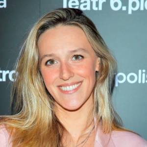 Ciążowa fotografia Oli Żebrowskiej wywołała dyskusję: "Takie psucie kariery męża?" [FOTO]