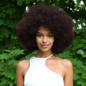 Nicole Akonchong w bikini. Finalistka "Top Model" chwali się wypoczynkiem w jacuzzi [FOTO]