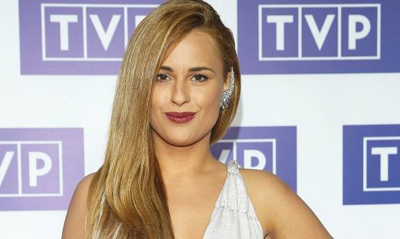 Kaja Paschalska odsłoniła dekolt. Tak odważnie nie było już dawno! 