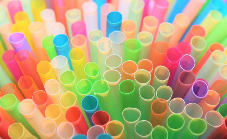 Unia stawia na ekologię. Niedługo znikną niektóre plastikowe produkty