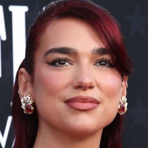 Margot Robbie, Dua Lipa, Billie Eilish. Kto najbardziej zaskoczył na gali Critics Choice? [FOTO]