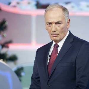 Wielkie zmiany w "Familiadzie". Co dalej z Karolem Strasburgerem?