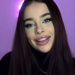 Fagata kusi w odważnej bieliźnie. "Zostaniesz moją walentynką?" [FOTO]