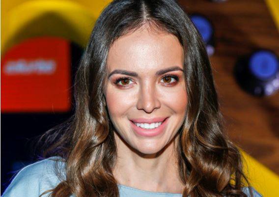 Anna Wendzikowska wstawia niebezpieczne zdjęcia z wakacji? "Barierka chyba była" - zauważa internauta